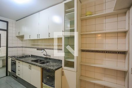 Apartamento à venda com 122m², 3 quartos e 2 vagasCozinha