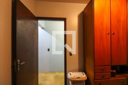 Casa à venda com 352m², 3 quartos e 1 vagaQuarto 2