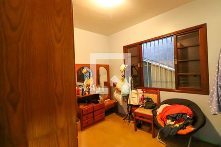 Casa à venda com 352m², 3 quartos e 1 vagaQuarto 2