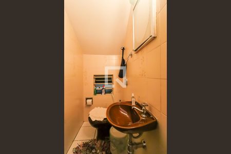 Casa à venda com 352m², 3 quartos e 1 vagaLavabo