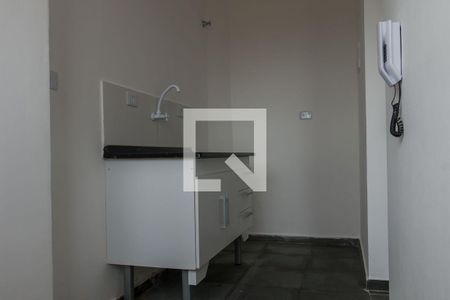 Cozinha de apartamento para alugar com 1 quarto, 33m² em Vila Pereira Barreto, São Paulo