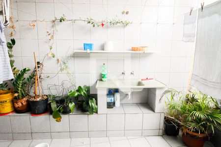 Casa para alugar com 200m², 2 quartos e 1 vagaDetalhe Quital