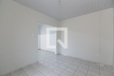 Sala de casa para alugar com 2 quartos, 300m² em Parque Cruzeiro do Sul, São Paulo