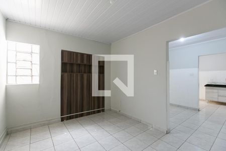 Sala de casa para alugar com 2 quartos, 300m² em Parque Cruzeiro do Sul, São Paulo