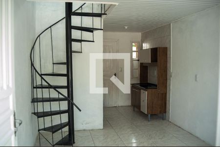 Sala/Cozinha de casa de condomínio para alugar com 1 quarto, 33m² em São Lucas, Viamão