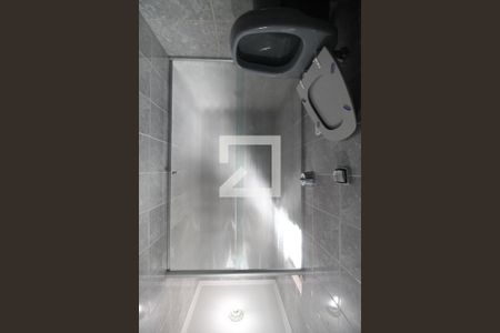 Casa à venda com 240m², 4 quartos e 3 vagasBanheiro 2