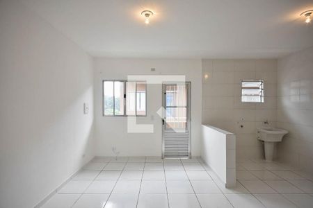 Sala de apartamento para alugar com 1 quarto, 45m² em Jardim Piracuama, São Paulo