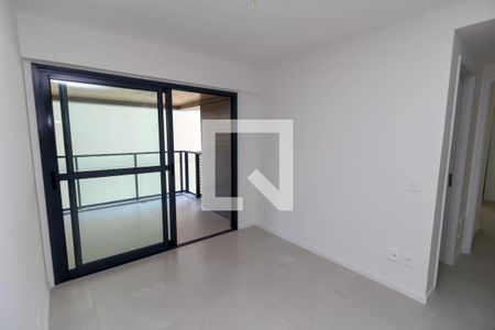 Apartamento para alugar com 74m², 2 quartos e 1 vaga Apartamento para alugar com 74m², 2 quartos e 1 vagaSala