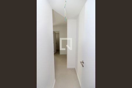 Apartamento para alugar com 74m², 2 quartos e 1 vaga Apartamento para alugar com 74m², 2 quartos e 1 vagaCorredor do Quarto 2