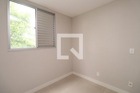 Quarto 2 de apartamento para alugar com 2 quartos, 47m² em Vila Bremen, Guarulhos