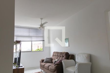 Apartamento para alugar com 60m², 2 quartos e sem vaga Apartamento para alugar com 60m², 2 quartos e sem vagaSala