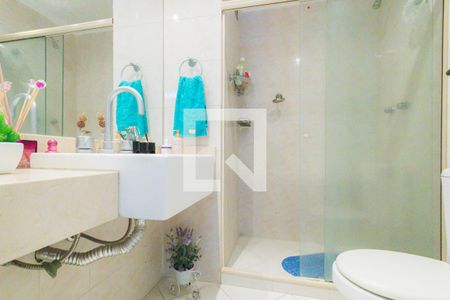 Apartamento à venda com 218m², 3 quartos e 2 vagasBanheiro Social 1