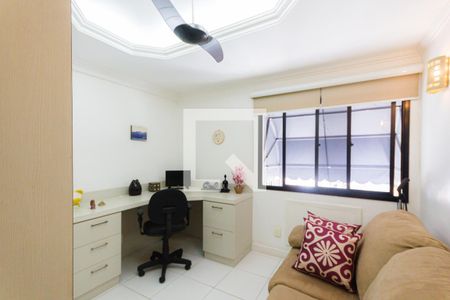 Quarto 1 de apartamento à venda com 3 quartos, 218m² em Freguesia (jacarepaguá), Rio de Janeiro