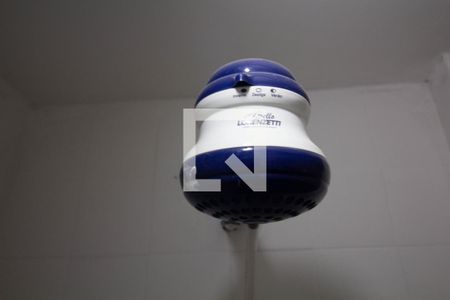 Casa à venda com 100m², 3 quartos e 1 vagaChuveiro