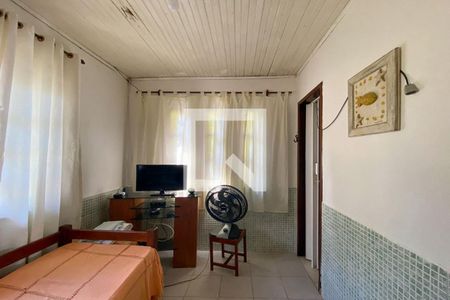 Suíte de casa para alugar com 4 quartos, 560m² em Stella Maris, Salvador