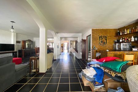 Corredor de casa para alugar com 4 quartos, 560m² em Stella Maris, Salvador