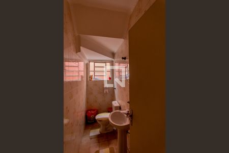 Lavabo de casa à venda com 3 quartos, 200m² em Santa Maria, Santo André