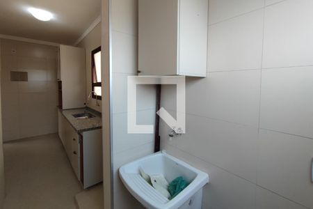 Apartamento para alugar com 65m², 2 quartos e 1 vagaÁrea de Serviço