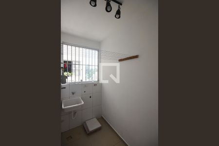 Apartamento para alugar com 65m², 2 quartos e 1 vagaÁrea de serviço