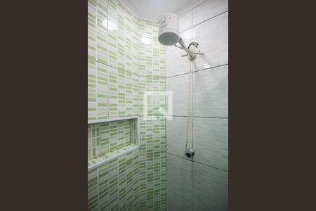 Apartamento para alugar com 65m², 2 quartos e 1 vagaChuveiro do banheiro