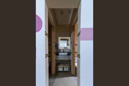 Banheiro de casa para alugar com 1 quarto, 125m² em Vila Tolstoi, São Paulo