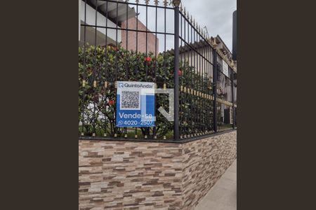 Casa à venda com 211m², 3 quartos e 6 vagasPlaca QuintoAndar