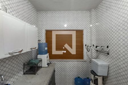 Casa à venda com 211m², 3 quartos e 6 vagasCozinha 2