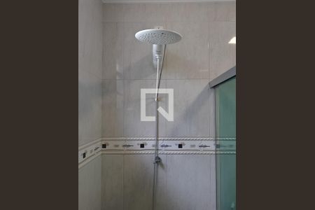 Casa à venda com 211m², 3 quartos e 6 vagasBanheiro Social