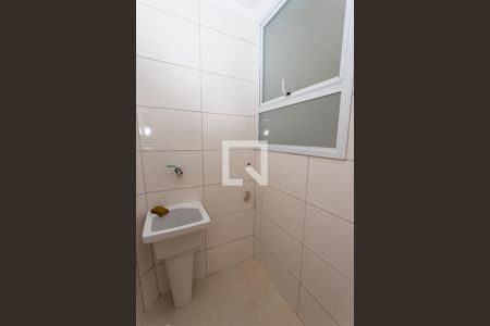 Área de serviço de casa de condomínio para alugar com 1 quarto, 27m² em Centro, Diadema