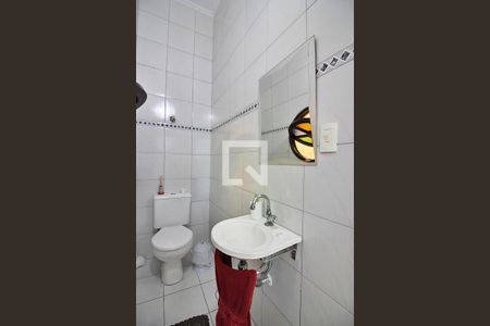 Casa à venda com 220m², 3 quartos e 3 vagasLavabo