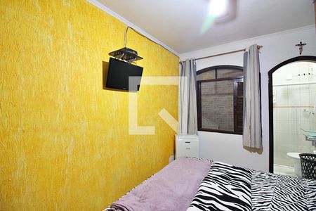 Casa à venda com 220m², 3 quartos e 3 vagasQuarto 1 - Suíte