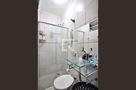 Casa à venda com 220m², 3 quartos e 3 vagasBanheiro do Quarto 1 - Suíte