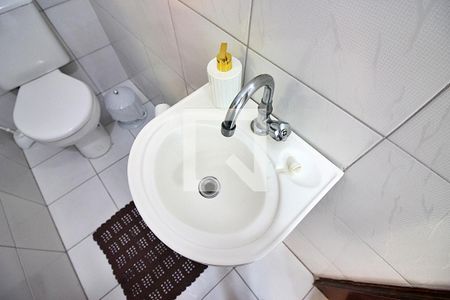 Casa à venda com 220m², 3 quartos e 3 vagasLavabo