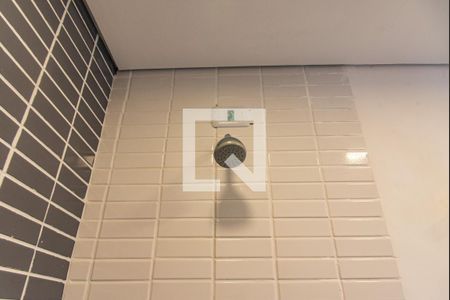 Casa para alugar com 120m², 3 quartos e sem vagaChuveiro