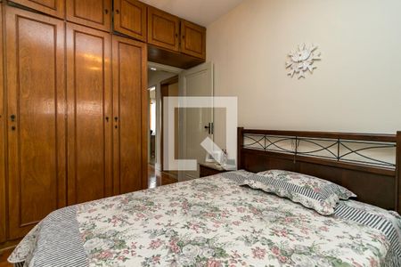 Quarto 1 de casa à venda com 3 quartos, 150m² em Jardim Aeroporto, São Paulo