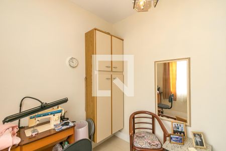 Casa à venda com 150m², 3 quartos e 2 vagas Casa à venda com 150m², 3 quartos e 2 vagasQuarto 3