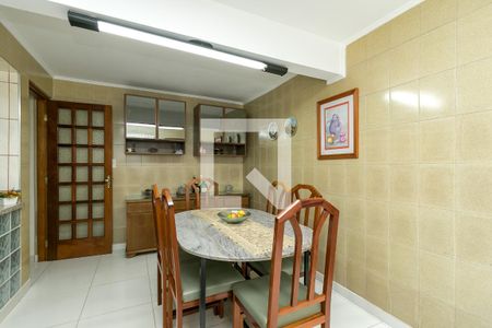 Casa à venda com 150m², 3 quartos e 2 vagas Casa à venda com 150m², 3 quartos e 2 vagasCopa