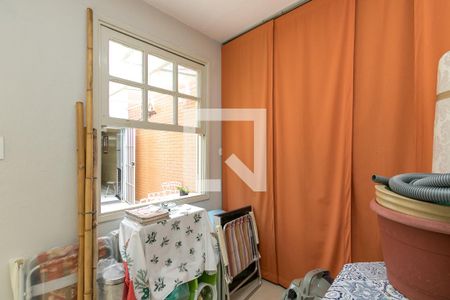 Casa à venda com 150m², 3 quartos e 2 vagas Casa à venda com 150m², 3 quartos e 2 vagasQuarto de Serviço