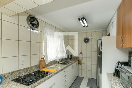 Casa à venda com 150m², 3 quartos e 2 vagas Casa à venda com 150m², 3 quartos e 2 vagasCozinha