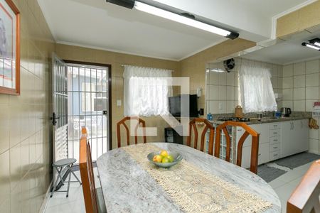 Casa à venda com 150m², 3 quartos e 2 vagas Casa à venda com 150m², 3 quartos e 2 vagasCopa