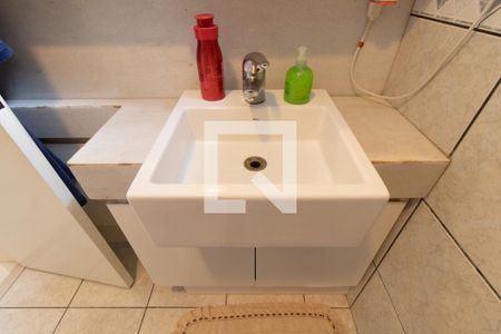 Casa à venda com 351m², 4 quartos e 2 vagasBanheiro