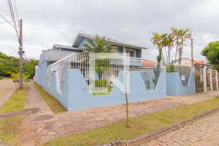 Casa à venda com 351m², 4 quartos e 2 vagasFachada