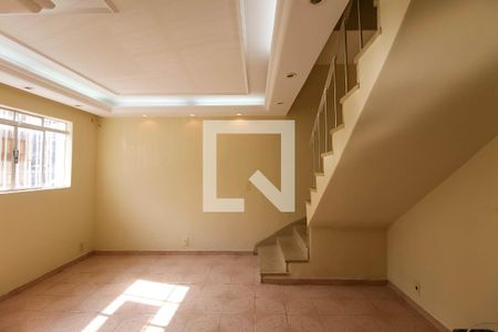 Sala de casa para alugar com 2 quartos, 77m² em Vila Prudente, São Paulo