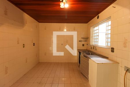 Casa para alugar com 77m², 2 quartos e sem vaga Casa para alugar com 77m², 2 quartos e sem vagaCozinha