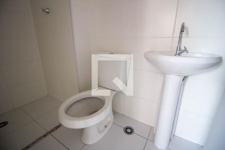 Apartamento à venda com 37m², 2 quartos e sem vaga Apartamento à venda com 37m², 2 quartos e sem vagaBanheiro