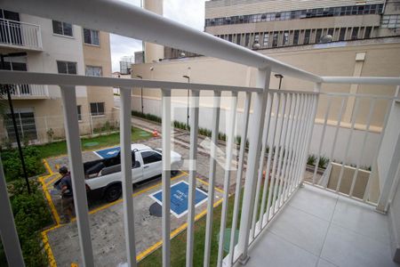 Apartamento à venda com 37m², 2 quartos e sem vaga Apartamento à venda com 37m², 2 quartos e sem vagaVaranda