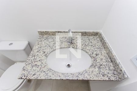 Apartamento para alugar com 36m², 2 quartos e sem vagaBanheiro