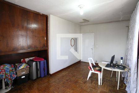 Casa à venda com 298m², 5 quartos e 2 vagasQuarto 2