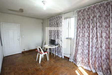 Casa à venda com 298m², 5 quartos e 2 vagasQuarto 2