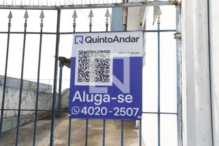 Casa à venda com 298m², 5 quartos e 2 vagasFachada